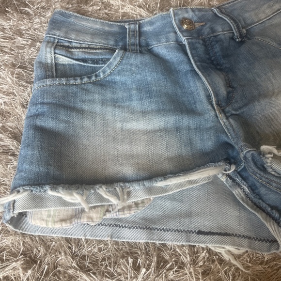 Someday Denim / Jean Shorts - Picture 2 of 8